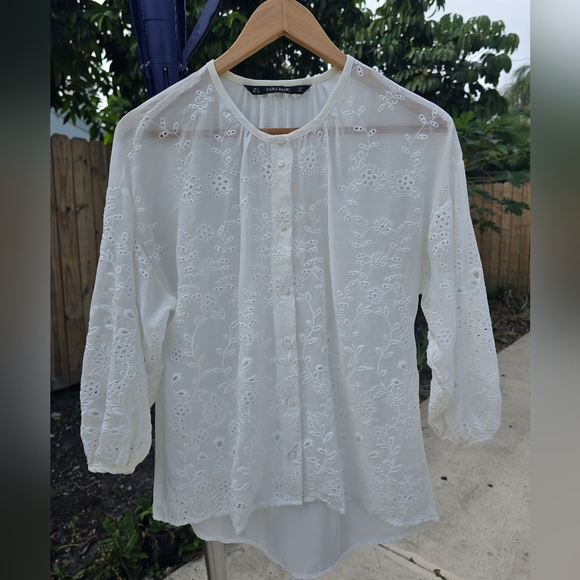 Zara- Elegant White Embroidered Women's Top - Picture 8 of 9